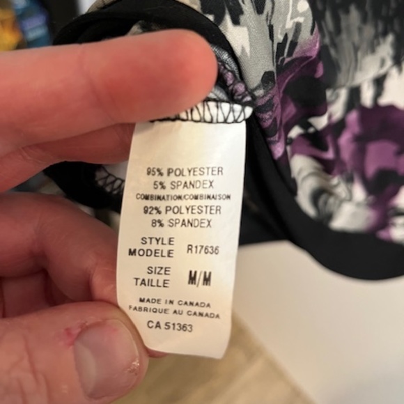 Initiatives Long Flowy Blouse - size medium - Picture 4 of 4